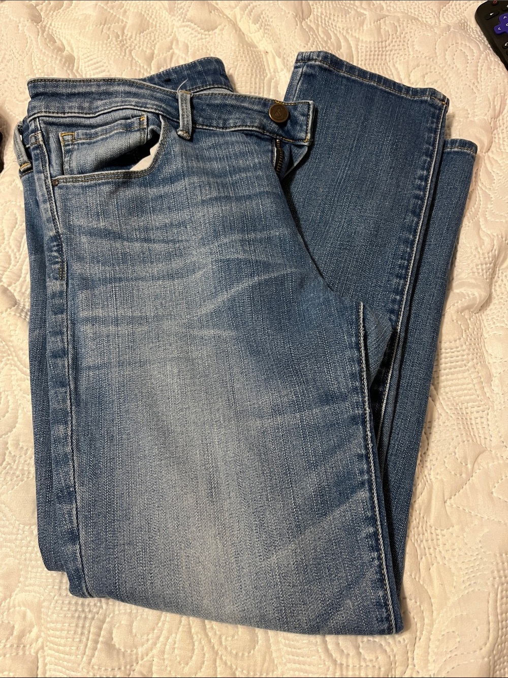 Treasure & Bond Light Wash cropped Skinny Jeans
